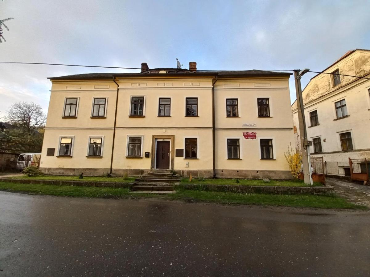 Penzionek U Frantiska Marenice Eksteriør bilde
